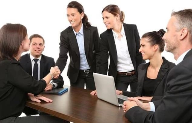 How to Choose the Right Logistics Partner for Your Company? 1 Logistics Partner