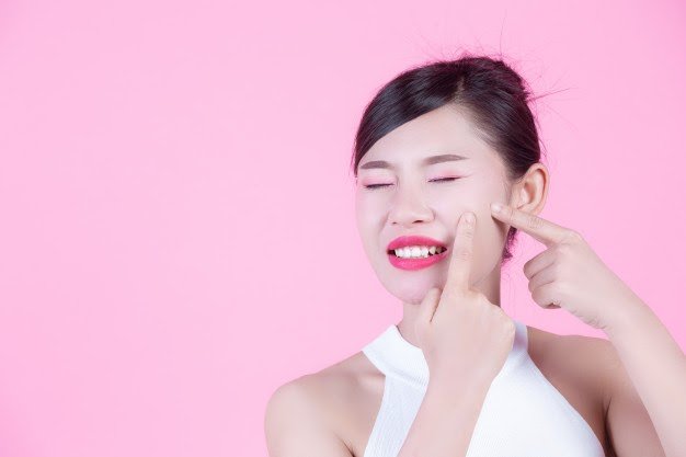 6 Ways to Make Yourself Look Younger Without Breaking the Bank 1 Skin