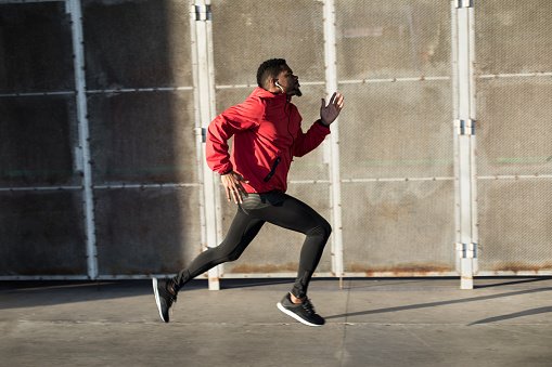 Exercises That Can Help You Become a Faster Runner<strong></strong> 1 istockphoto 1295949061 170667a