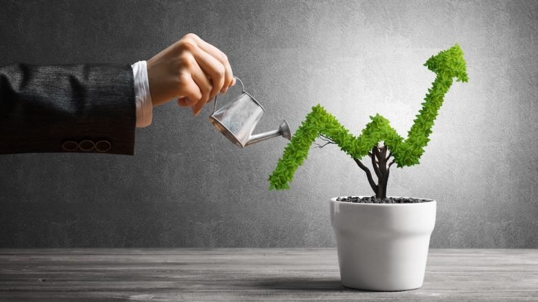 The Right Time to Liquidate Funds in Mutual Funds’ Investments 1 Investment